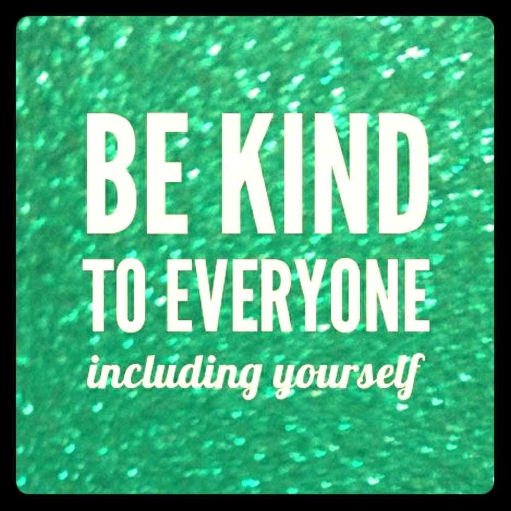 Kindness is always chic😍